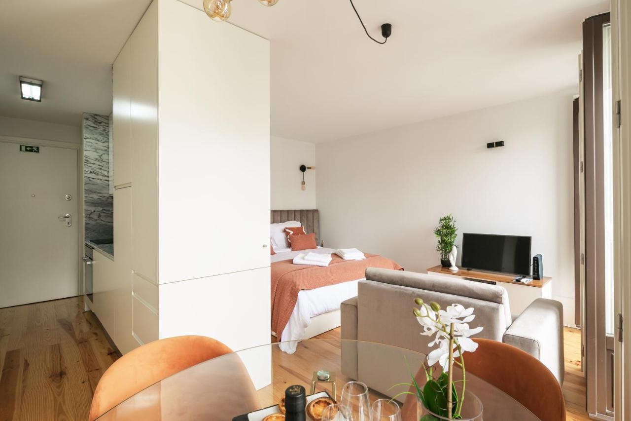 Bright Studio Near Douro River - With Balcony Porto Eksteriør billede
